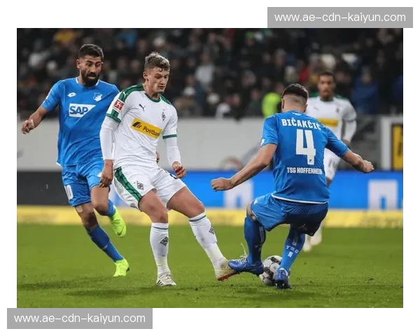 德甲风云：门兴格拉德巴赫与奥格斯堡的宿命对决，不止是积分那么简单